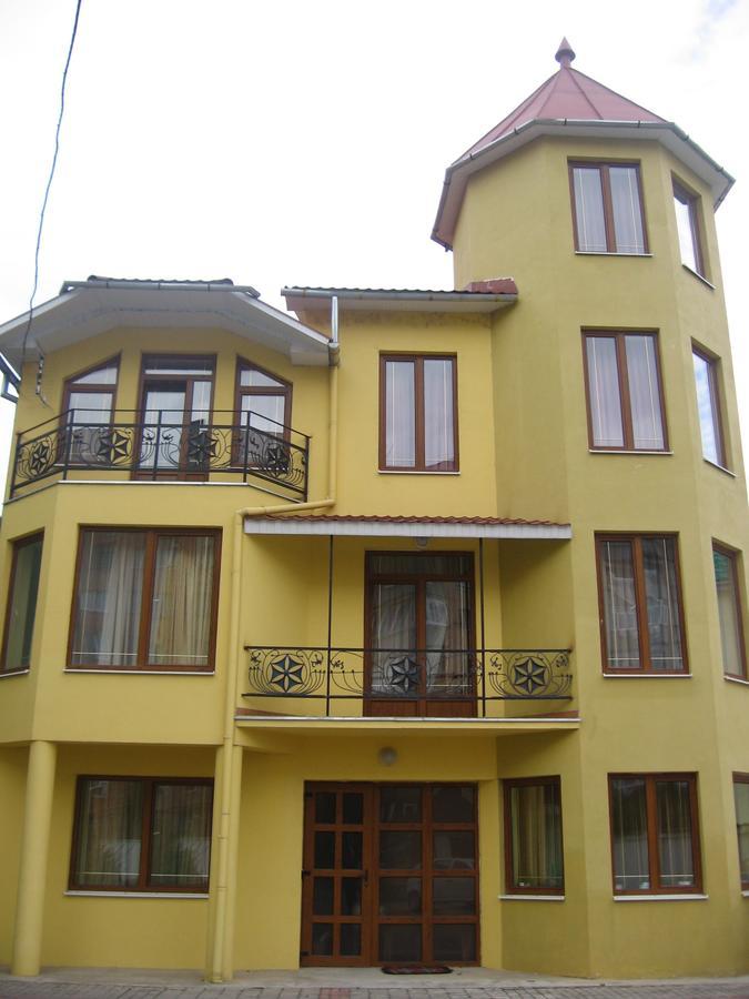 Hotel Alfa Irlyava Exterior photo